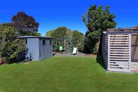 Photo of property in 11 Crichton Place, Taradale, Napier, 4112