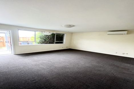 Photo of property in 2/417 Worcester Street, Linwood, Christchurch, 8011