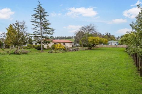 Photo of property in 28 Watts Street, Waipawa, 4210