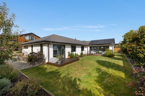 Photo of property in 210 Aubrey Road, Wanaka, 9305
