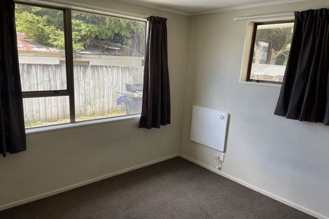 Photo of property in 97f2- Thackeray Street, Trentham, Upper Hutt, 5018