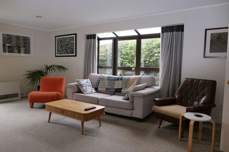 Photo of property in Willow Court, 6/15 Pehi Kupa Street, Waikanae, 5036