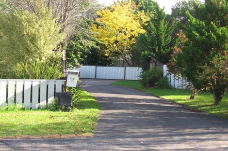 Photo of property in 1/8 Ireland Place, Ranui, Auckland, 0612