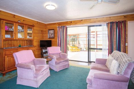 Photo of property in 49 Manuka Street, Castlecliff, Whanganui, 4501