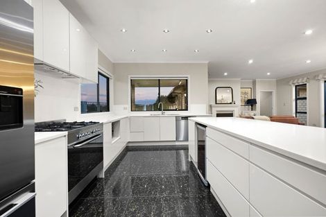 Photo of property in 202 Saint James Drive, Huntington, Hamilton, 3210