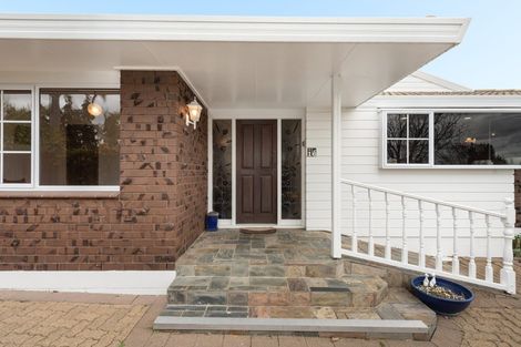 Photo of property in 16 Randell Place, Te Puke, 3119