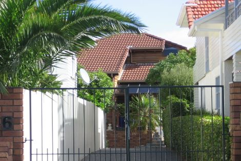 Photo of property in 2/4 Midway Avenue, Castor Bay, Auckland, 0620