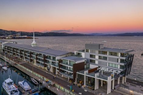 Photo of property in Clyde Quay Wharf, 8u5a Clyde Quay Wharf, Te Aro, Wellington, 6011