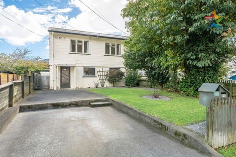 Photo of property in 14 Eldon Grove, Taita, Lower Hutt, 5019