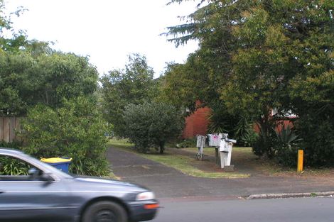 Photo of property in 1/134 Onewa Road, Northcote, Auckland, 0627
