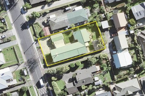 Photo of property in 23 Hatton Road, Orewa, 0931