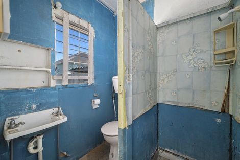 Photo of property in 11 Park Road, Western Heights, Rotorua, 3015