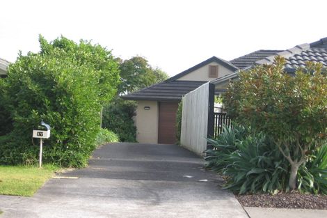 Photo of property in 17 Monivea Place, East Tamaki Heights, Auckland, 2016