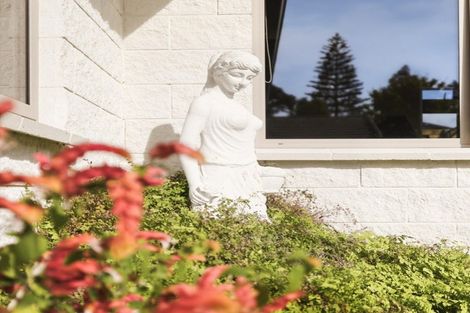 Photo of property in 11 Allington Place, Bethlehem, Tauranga, 3110