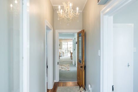 Photo of property in 89 Bridge Street, Bulls, 4818