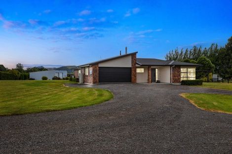 Photo of property in 37 Tawera Road, Mangatainoka, Pahiatua, 4982