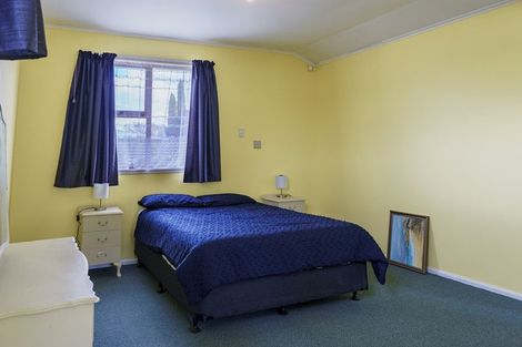 Photo of property in 28 Walton Way, Flaxmere, Hastings, 4120