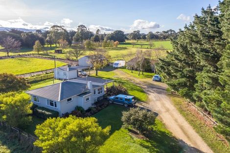 Photo of property in 64 Chester Road, Clareville, Carterton, 5791
