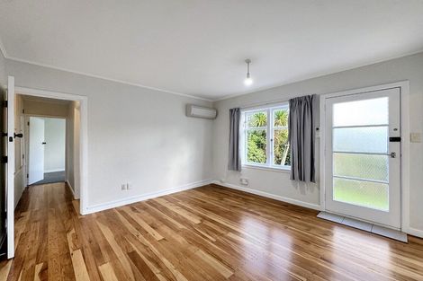 Photo of property in 67 Pembroke Road, Northland, Wellington, 6012