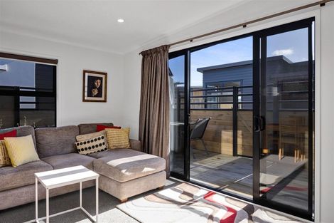 Photo of property in 70b Argyle Street, Hawera, 4610
