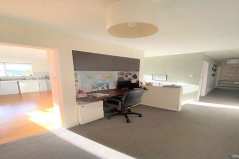 Photo of property in 193 Broderick Road, Johnsonville, Wellington, 6037