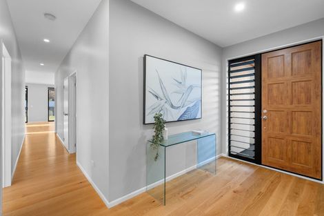 Photo of property in 5 Bargrove Close, Halswell, Christchurch, 8025