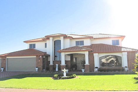 Photo of property in 18 Nielsen Gardens, Rototuna, Hamilton, 3210