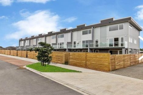 Photo of property in 75 Bordeaux Parade, Te Atatu South, Auckland, 0610