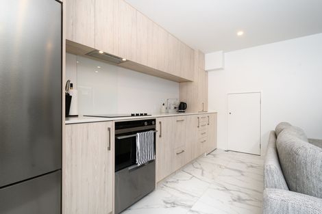 Photo of property in 10/57 Taikata Road, Te Atatu Peninsula, Auckland, 0610