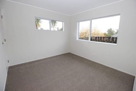 Photo of property in 130m Lakeside Drive, Orewa, 0931