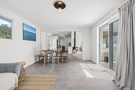 Photo of property in 46 Donnelly Street, Oakura, 4314