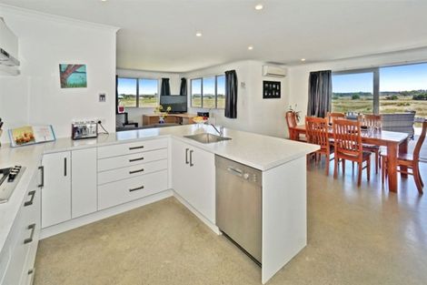 Photo of property in 158b Pukehina Parade, Pukehina, Te Puke, 3189