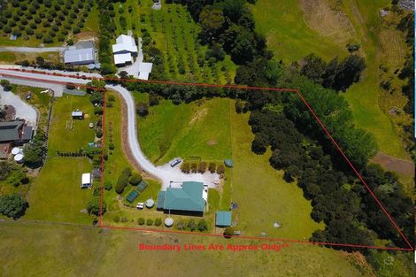 Photo of property in 11 Ocean View Road, Cable Bay, 0420