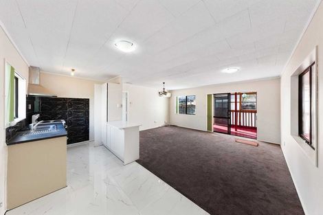 Photo of property in 17 Ballance Avenue, Papatoetoe, Auckland, 2104