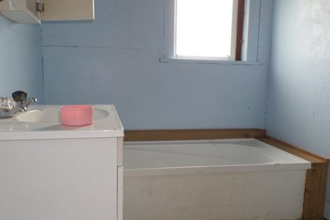 Photo of property in 173 Peel Street, Westport, 7825