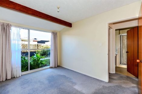 Photo of property in 4/470 Hereford Street, Linwood, Christchurch, 8011