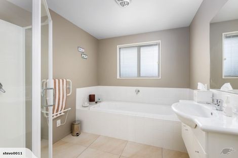 Photo of property in 7 Cairnbrae Drive, Prebbleton, 7604