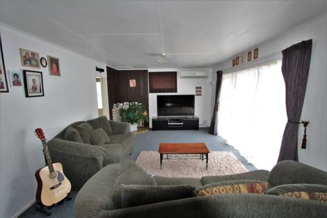 Photo of property in 15 Lancaster Crescent, Tokoroa, 3420