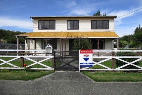 Photo of property in 24 Helena Street, Lumsden, 9730