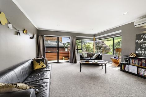 Photo of property in 14 Longmont Terrace, Churton Park, Wellington, 6037