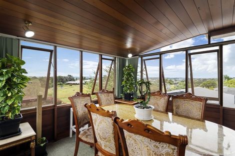 Photo of property in 466 Don Buck Road, Massey, Auckland, 0614