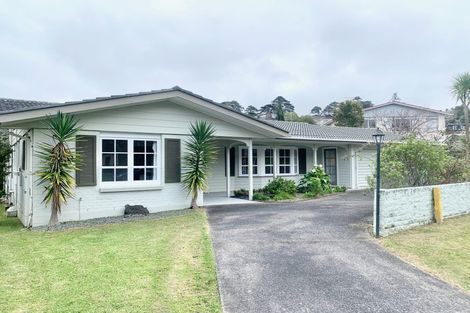 Photo of property in 1/42 Holland Road, Hillcrest, Auckland, 0627