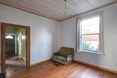 Photo of property in 16 Peel Street, Mornington, Dunedin, 9011