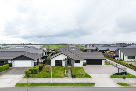 Photo of property in 39a Norfolk Drive, Cambridge, 3434