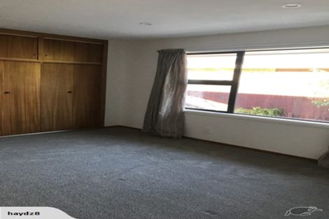 Photo of property in 5 Rhyl Place, Bryndwr, Christchurch, 8053