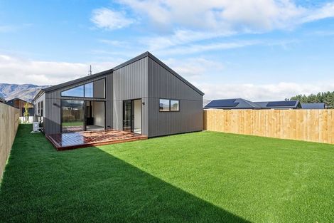 Photo of property in 36 Gillespie Street, Lake Hawea, 9382