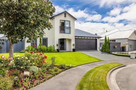 Photo of property in 8 Milkers Gate, Parklands, Christchurch, 8083