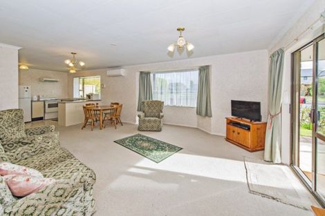 Photo of property in 14 Mountain View Place, Leeston, 7632