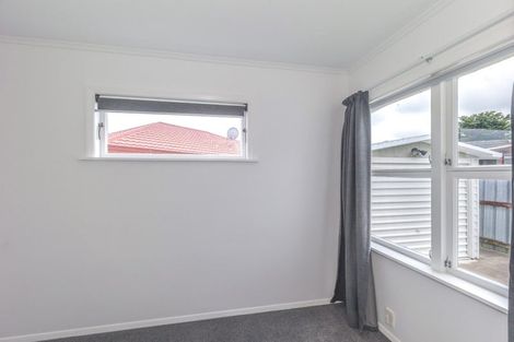 Photo of property in 3 Huia Place, Levin, 5510