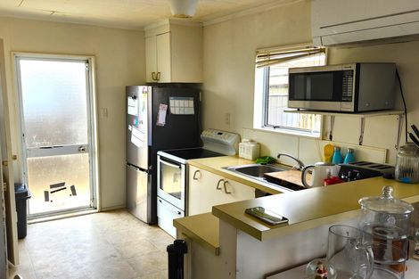 Photo of property in 5/8 Onslow Road, Papakura, 2110